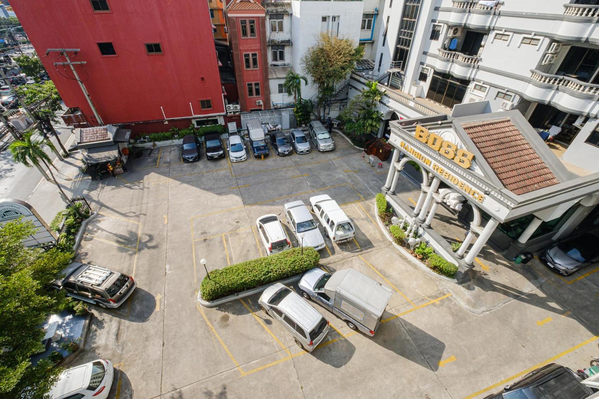Boss Mansion Hotel Bangkok Ngoại thất bức ảnh