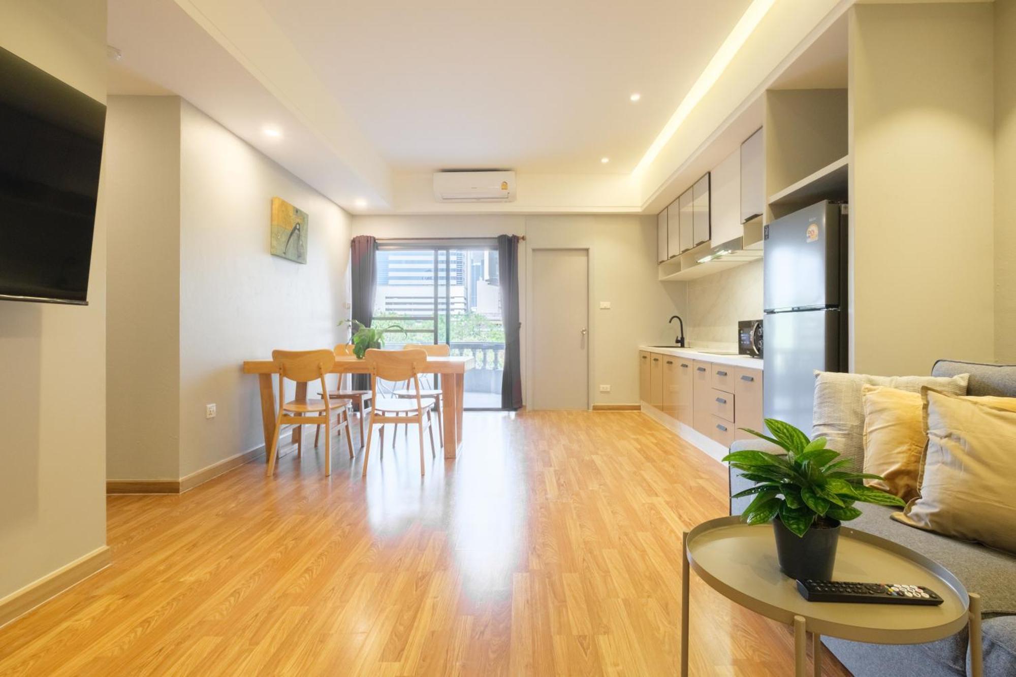 Boss Mansion Hotel Bangkok Ngoại thất bức ảnh