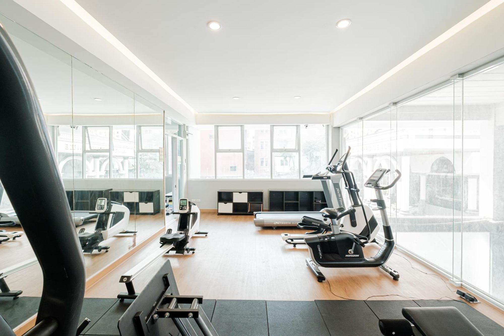 Boss Mansion Hotel Bangkok Ngoại thất bức ảnh