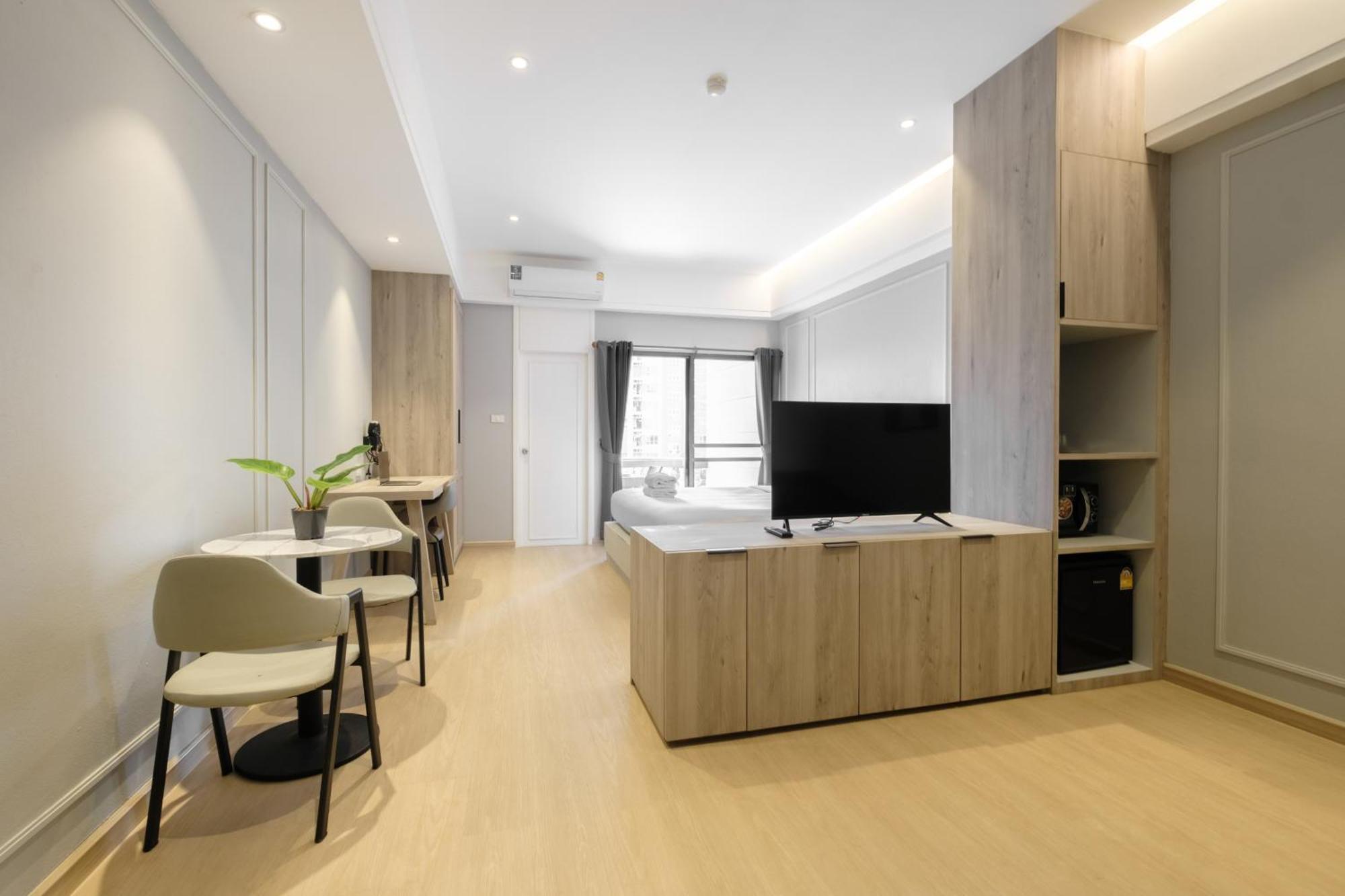 Boss Mansion Hotel Bangkok Ngoại thất bức ảnh