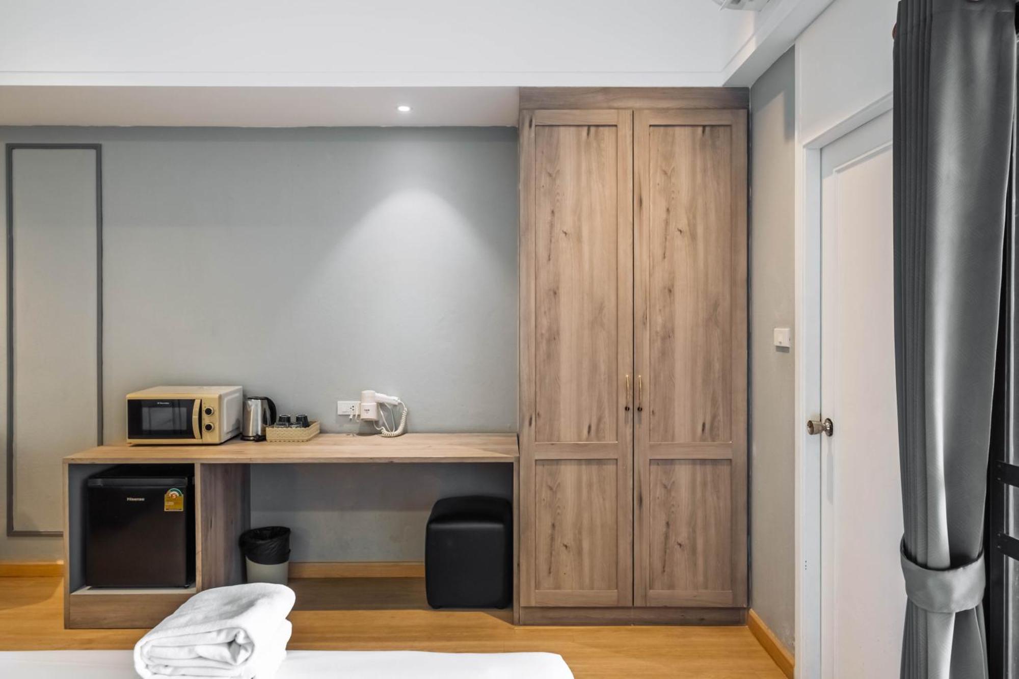 Boss Mansion Hotel Bangkok Ngoại thất bức ảnh